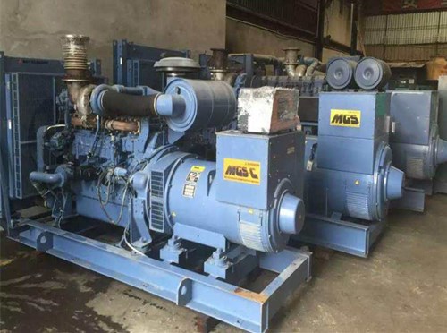 西安发电机组带负载降电压是什么原因照成的？