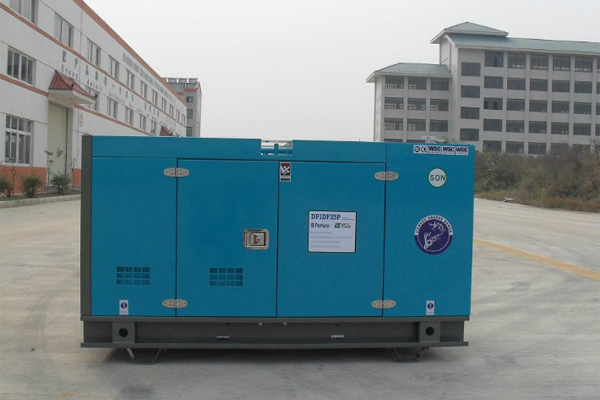 西安发电机租赁如何正确安装空气滤清器？