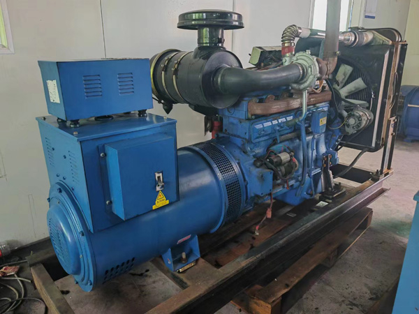 西安100kW柴油发电机组使用多级机油有哪些优缺点？