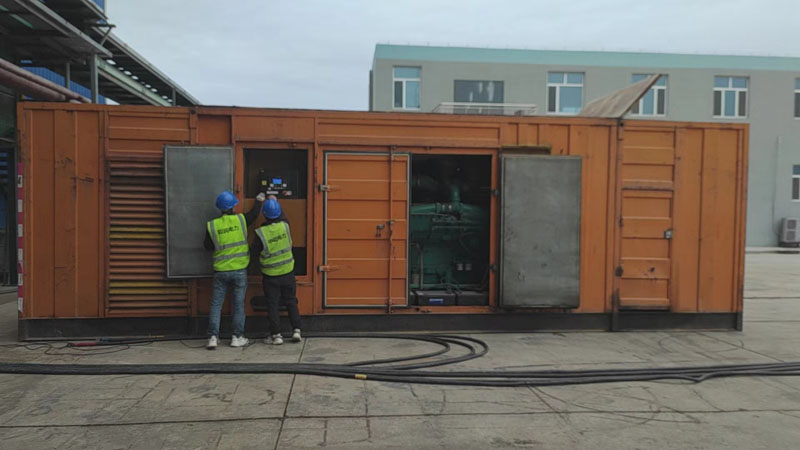 西安如何检查柴油发电机组的机油油位？